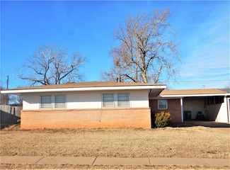 207 Mohawk Trail Unit A, Foss, OK 73647