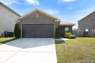 113 Winstead Cir, Owens Cross Roads, AL 35763