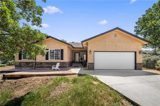 24481 Jacaranda Dr, Tehachapi, CA 93561