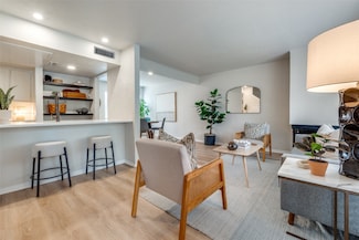 2702 Douglas Ave Unit 128, Dallas, TX 75219