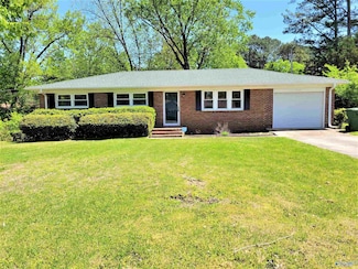 6514 Janice St NW, Huntsville, AL 35806