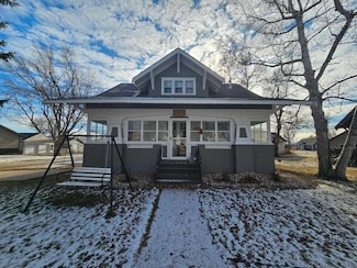 131 W Maple St, Edgerton, MN 56128