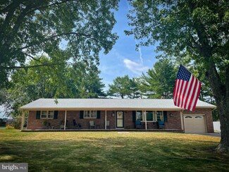 4095 Eureka St, Vineland, NJ 08361