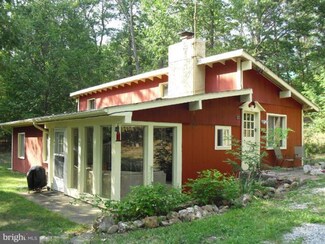 120 Lake Dr, Luray, VA 22835