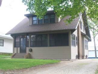 303 N Broadway Ave, Spring Valley, MN 55975