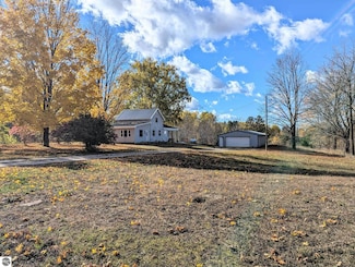 3920 E 14 Rd, Manton, MI 49663