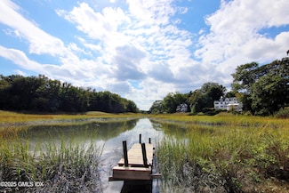 420 Davis Ave, Greenwich, CT 06830