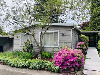 18425 NE 95th St Unit 161, Redmond, WA 98052