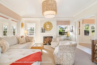 357 Seabreeze Ave, Palm Beach, FL 33480