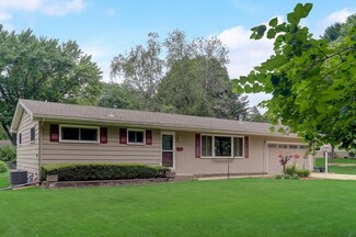 5718 Bartlett Ln, Madison, WI 53711