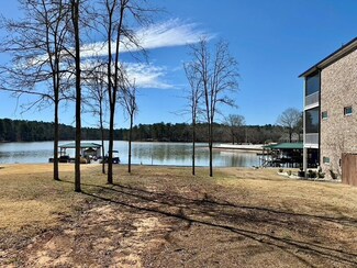 522 Grand Harbor Blvd, Ninety Six, SC 29666
