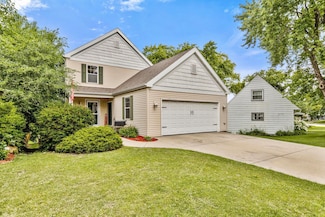 1438 Cleveland Ave, Waukesha, WI 53186