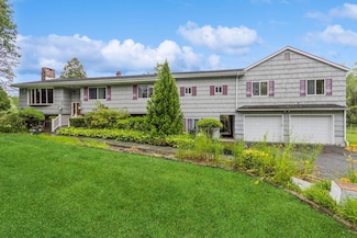 32 Brickhouse Rd, Patterson, NY 12563