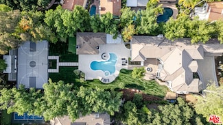 4261 Temma Ct, Calabasas, CA 91302