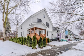 2433 Fischer St, Detroit, MI 48214