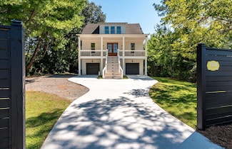 1216 Old Towne Rd, Charleston, SC 29407