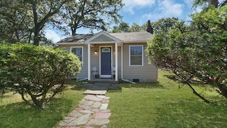 59 Curtis Dr, Sound Beach, NY 11789
