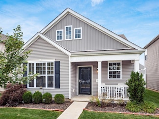 1983 Dumont St, Newark, OH 43055