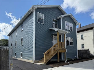 34 Harold St, Providence, RI 02908