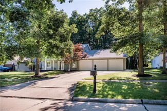 952 Beechwood Dr, Medina, OH 44256