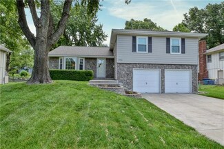 8915 Widmer Rd, Lenexa, KS 66215