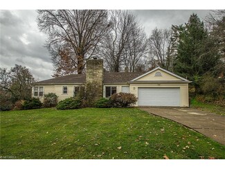 6606 Lafayette Blvd, Independence, OH 44131