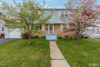 75 Lawrence St, Fords, NJ 08863