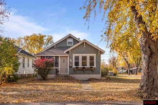 904 7th Ave SW, Faribault, MN 55021