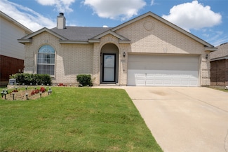8963 Rushing River Dr, Fort Worth, TX 76118