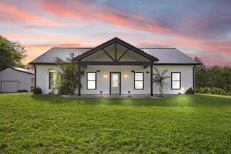 42 Cambron Ln, Raywick, KY 40060