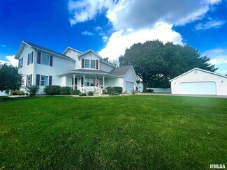 3000 Hickory Ridge Dr, Herrin, IL 62948