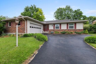 1864 Edgewater Dr, Cincinnati, OH 45240