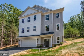 22622 Woods Ln, Lexington Park, MD 20653