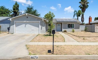 4679 E Pitt Ave, Fresno, CA 93725