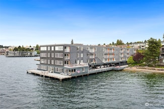 733 Lake St S Unit 207, Kirkland, WA 98033