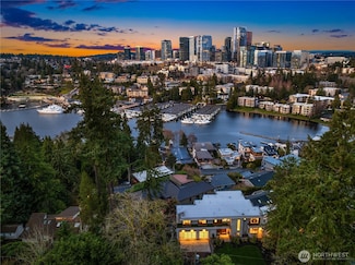 9630 SE 5th St, Bellevue, WA 98004