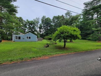 42 Long Lake Rd, Ancramdale, NY 12503