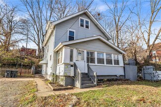 2122 4th St SW, Akron, OH 44314