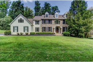 1206 Kinterra Ct, West Chester, PA 19382