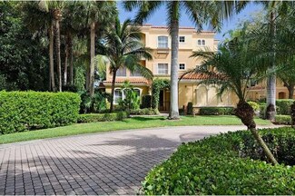 2659 Bolero Dr Unit 1, Naples, FL 34109