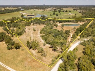 7364 Koppe Bridge Rd, College Station, TX 77845