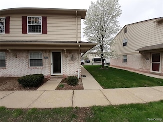 154 Princeton Dr Unit 23, South Lyon, MI 48178