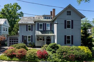 43 Franklin St, Northampton, MA 01060