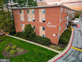 3737 Clarks Ln Unit 405, Baltimore, MD 21215