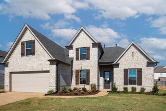 335 Chesnut Ridge Dr, Oakland, TN 38060