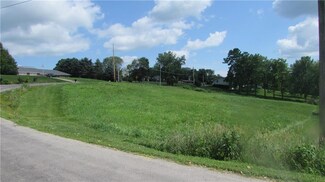 000 Circle Dr, Knoxville, IA 50138