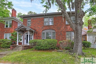 724 E 49th St, Savannah, GA 31405