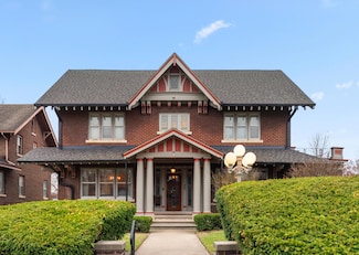 20 Kenwood St, Hammond, IN 46324