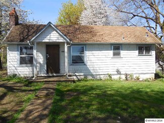 687 Vine St, Willamina, OR 97396