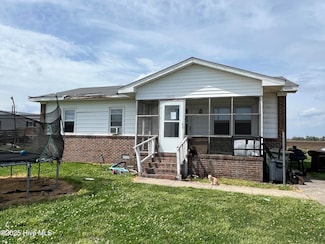10055 Piney Woods Rd, Fairfield, NC 27826